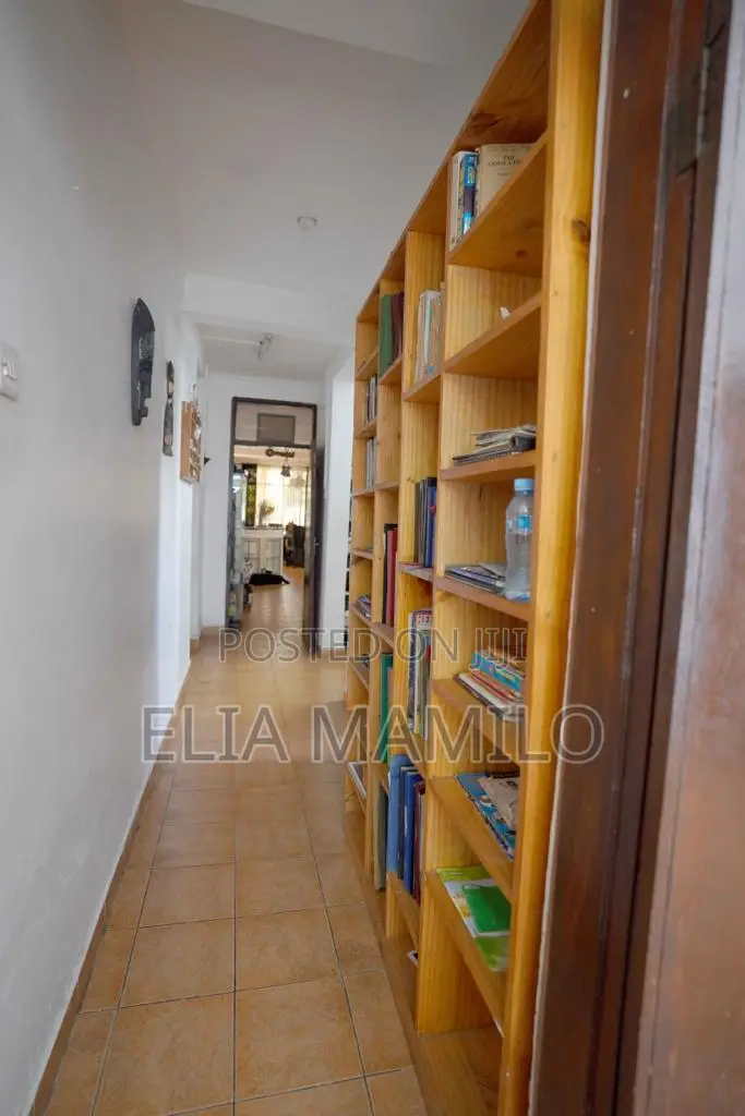 Furnished 5bdrm House in Mikocheni B for sale
