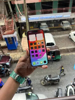 Apple iPhone 15 128 GB