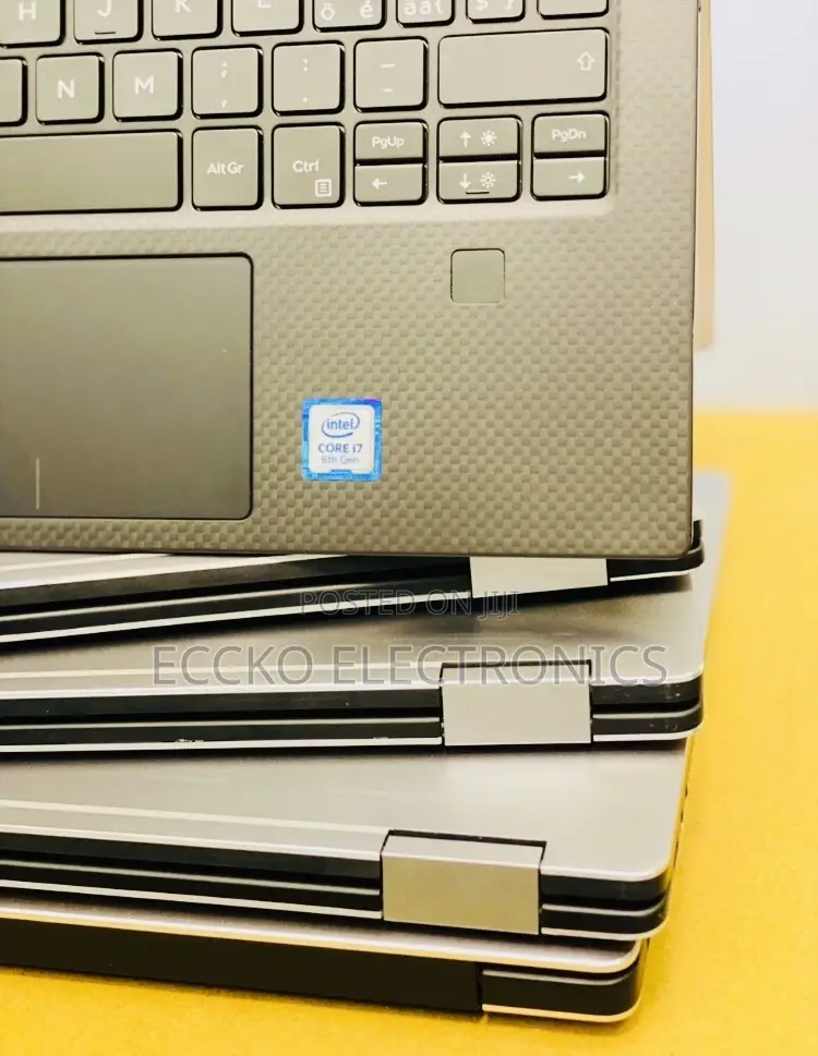 Laptop Dell XPS 13 2-in-1 (9315) 16GB Intel Core I7 SSD 512GB