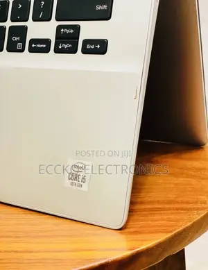Laptop Dell Inspiron 17 5765 16GB Intel Core I5 SSD 512GB