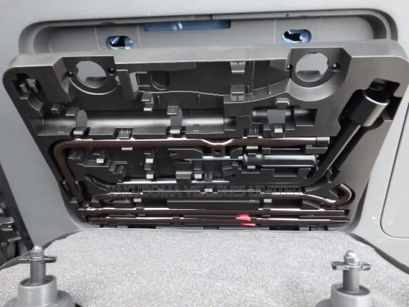 Toyota Land Cruiser Prado 2013 Gray