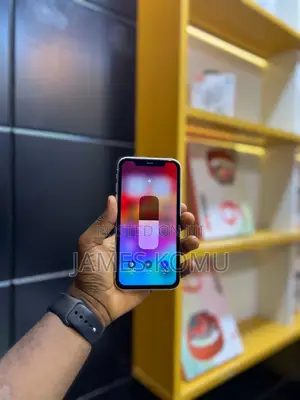 Apple iPhone 11 64 GB White