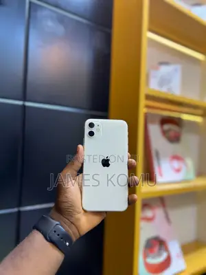 Apple iPhone 11 64 GB White