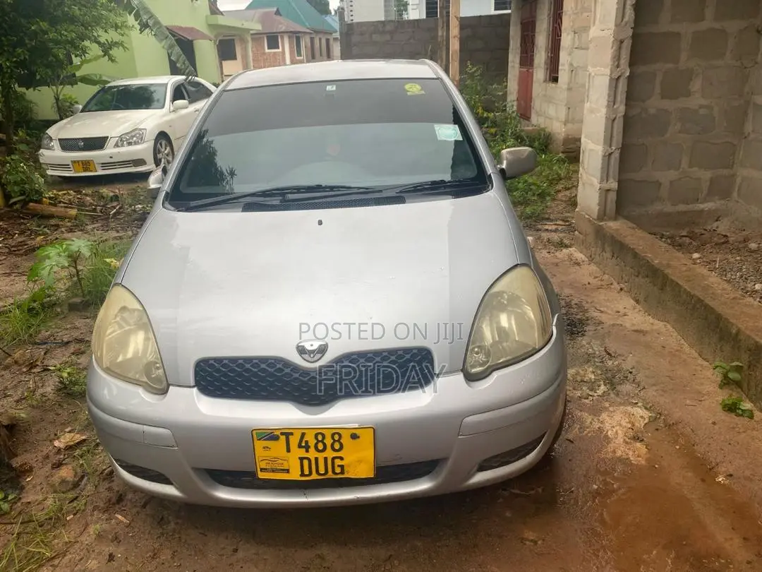 Toyota Vitz 1.3 FWD 5dr 2002 Silver