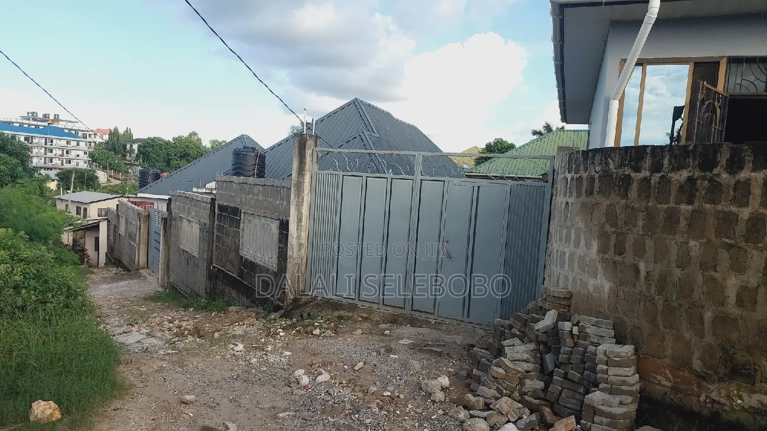 4houses Bangalore Sale at Changanyikeni Udsm