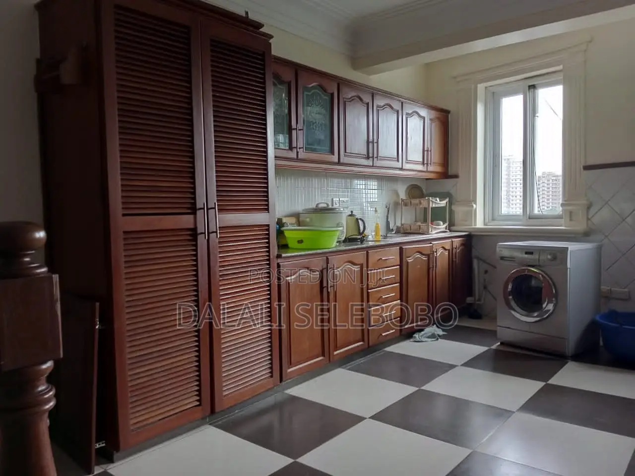 4bdrm Block of Flats in Upanga for sale