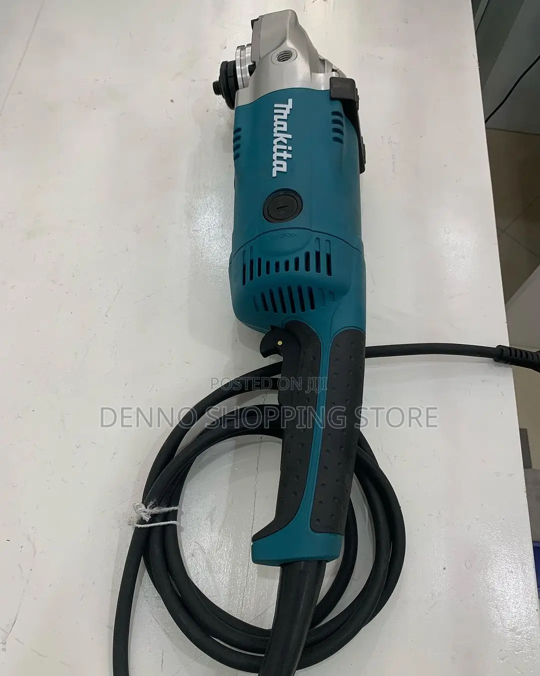 Makita Grinder Inch 9 (Watts 2200)