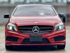 Mercedes-Benz A-Class 2014 Red