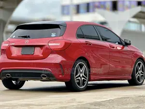 Mercedes-Benz A-Class 2014 Red