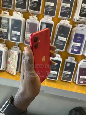 Apple iPhone 11 128 GB Red