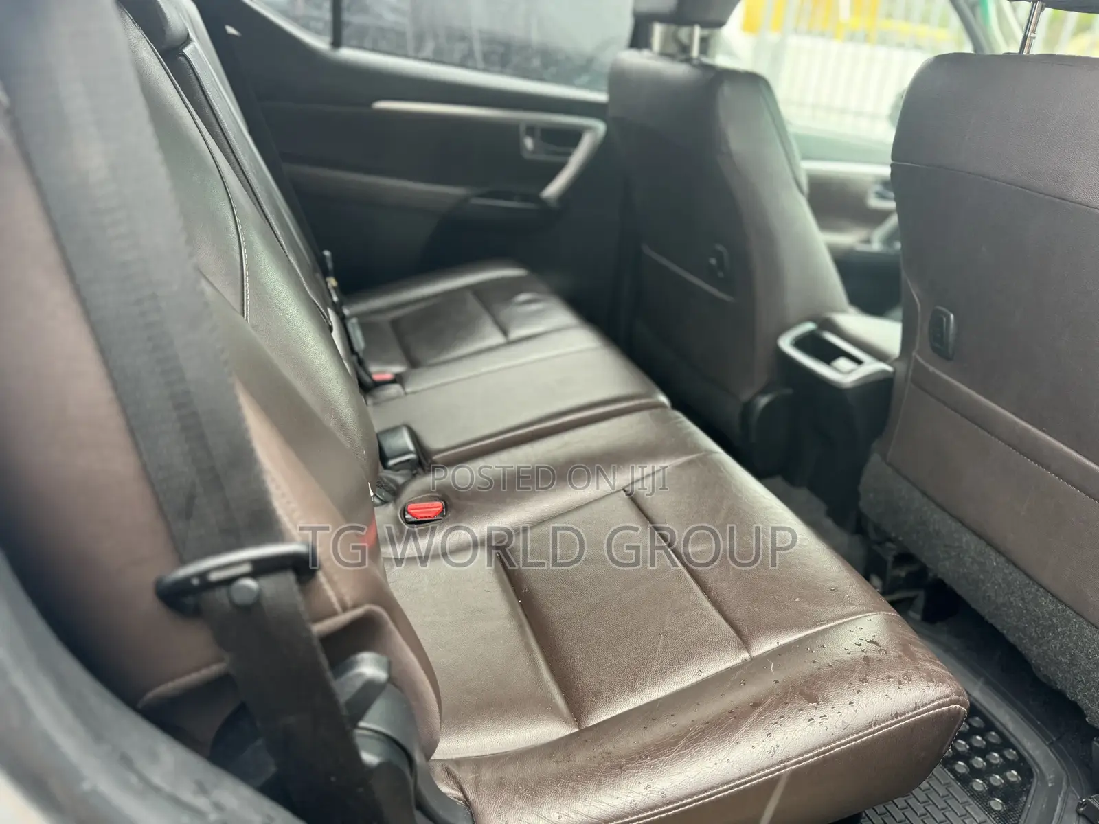 Toyota Fortuner 2.8 D AWD 2017 Silver