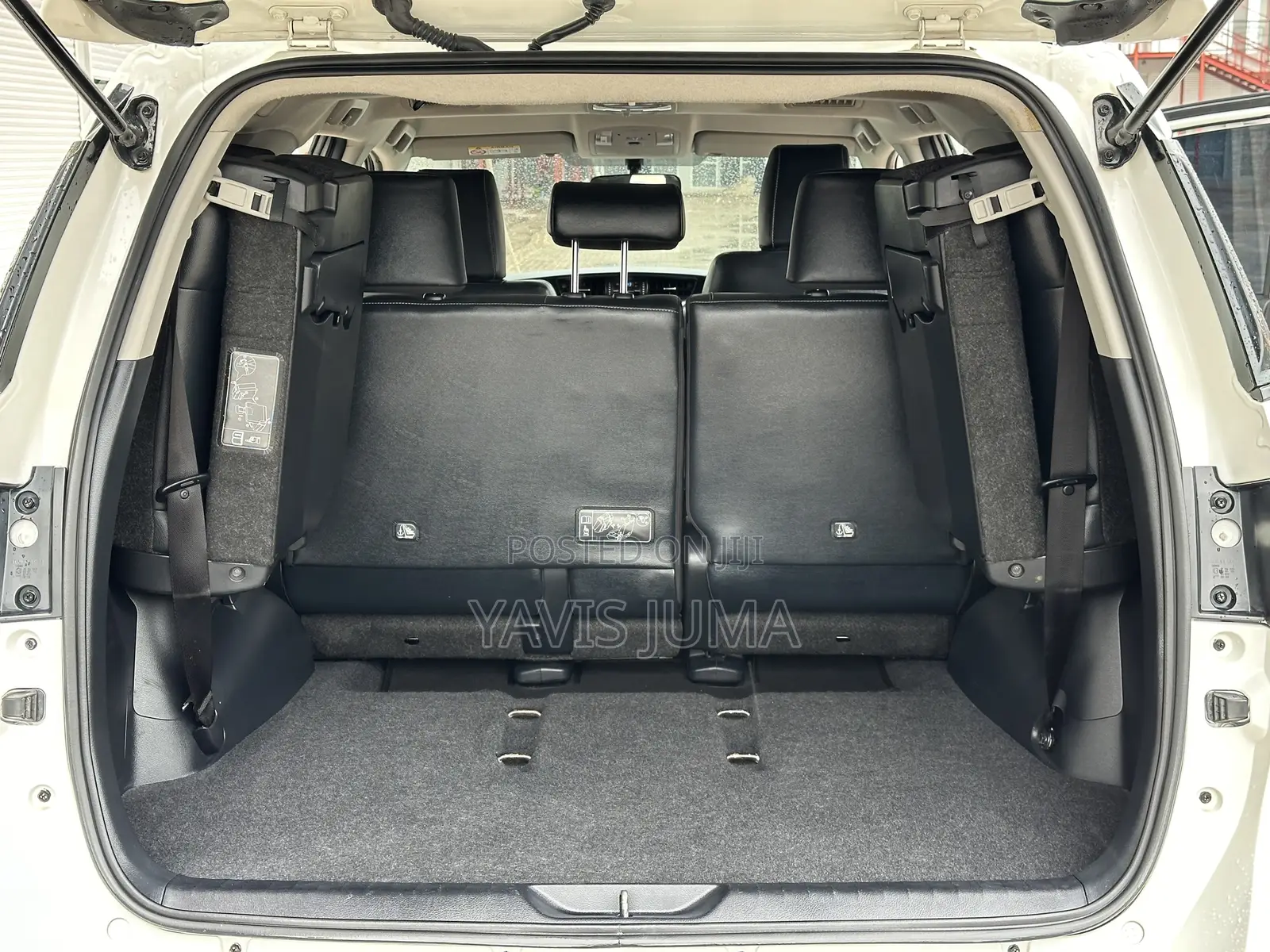 Toyota Fortuner 2022 White