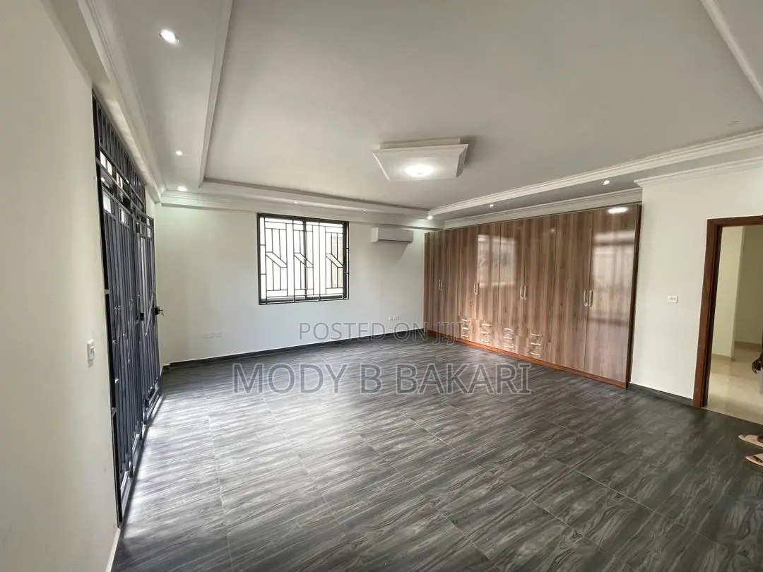 4bdrm Villa in Oyster Bay for rent