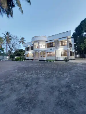 8bdrm Bungalow in Mikocheni for rent