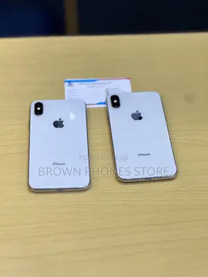 Apple iPhone X 64 GB Silver