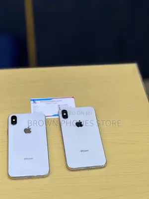 Apple iPhone X 64 GB Silver