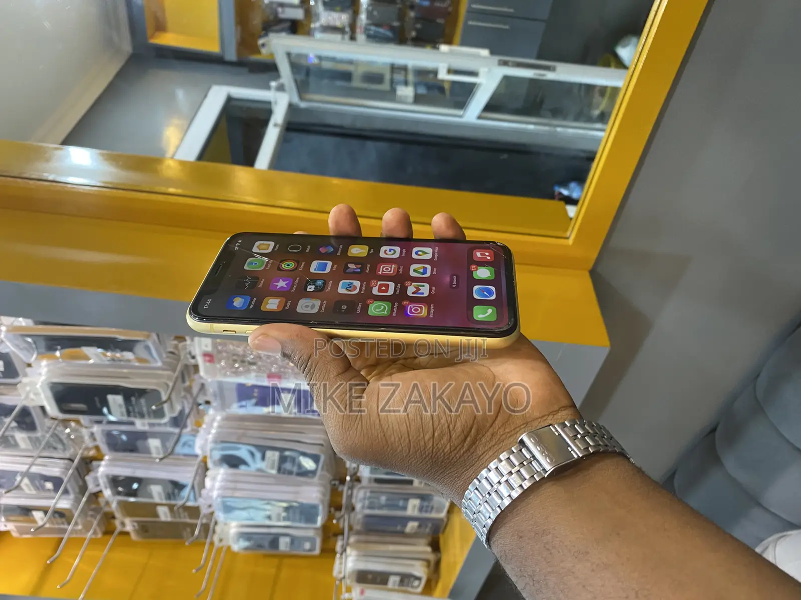 Apple iPhone XR 128 GB Yellow