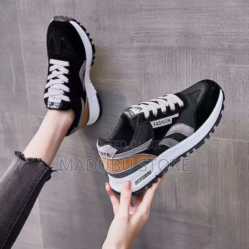 Women's Sneakers
