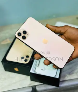New Apple iPhone 11 Pro Max 256 GB Gold