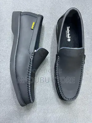 Mens' Casual Shoes