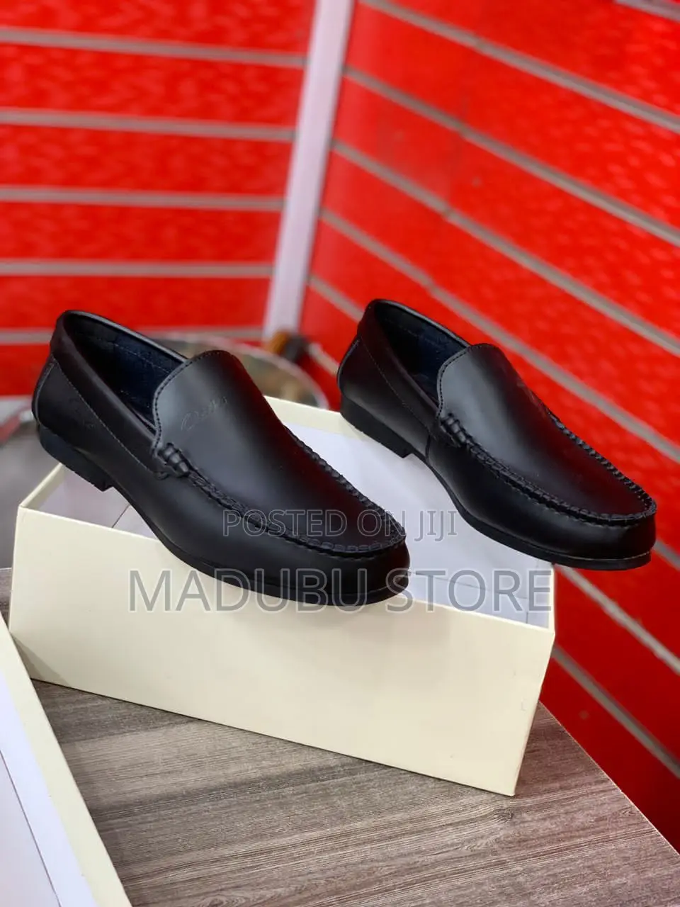 Mens' Casual Shoes