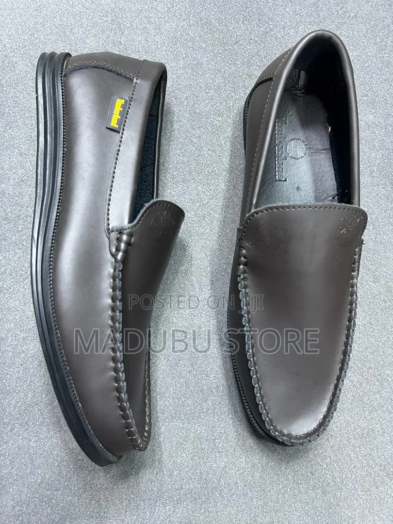 Mens' Casual Shoes