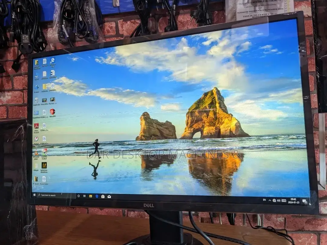 Good Monitor for Office Use ( Dell "27" Inch )