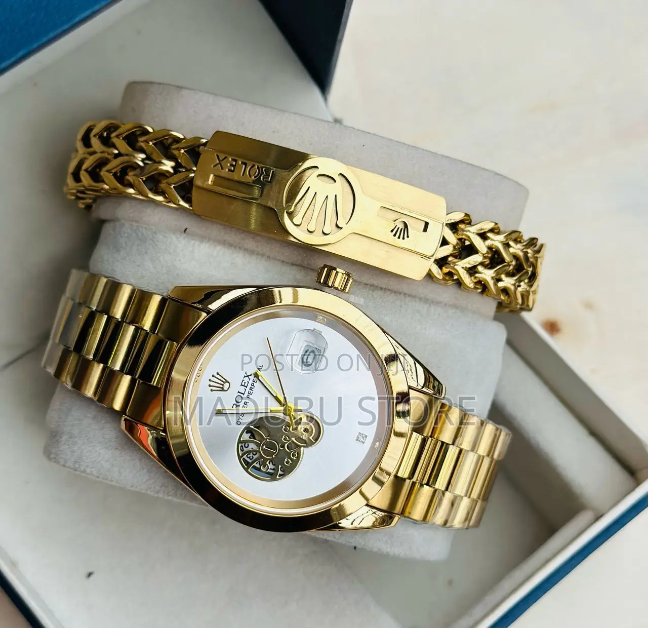 A Set of Watch and Bracelet