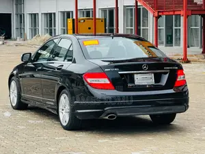 Mercedes-Benz C-Class 2007 Black