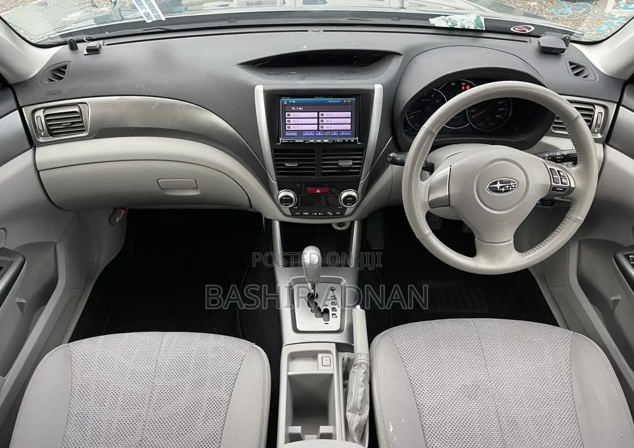 Subaru Forester 2011 Teal
