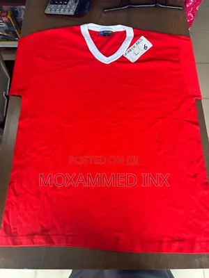 V-neck Red Shirt
