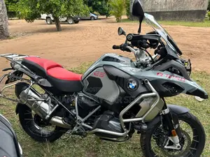 BMW 1200 2017 Black