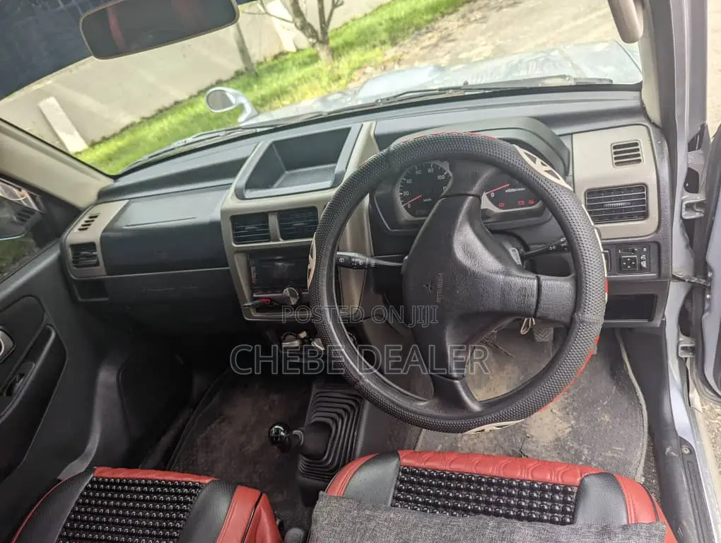 Mitsubishi Pajero 2.5 TD Classic 2006 Black