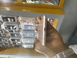 Apple iPhone 7 Plus 128 GB Gold