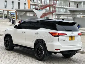 Toyota Fortuner 2016 White