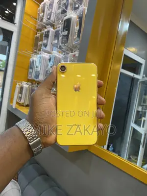 Apple iPhone XR 128 GB Yellow