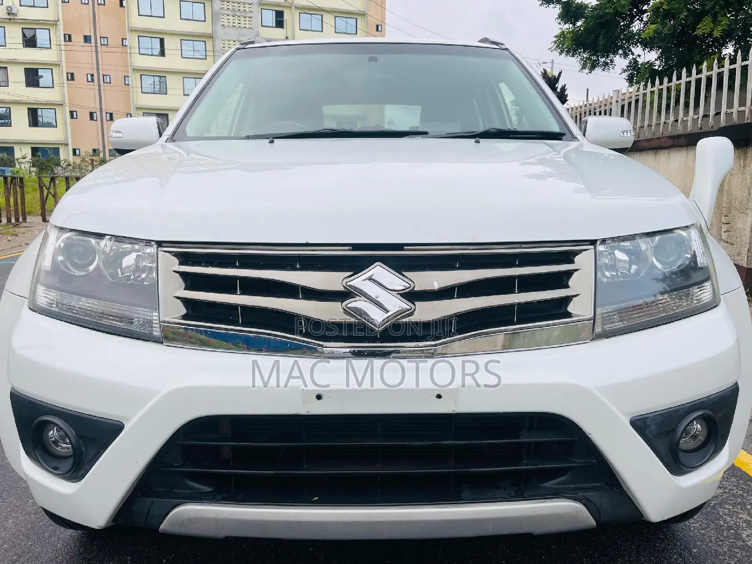 Suzuki Escudo 2013 White