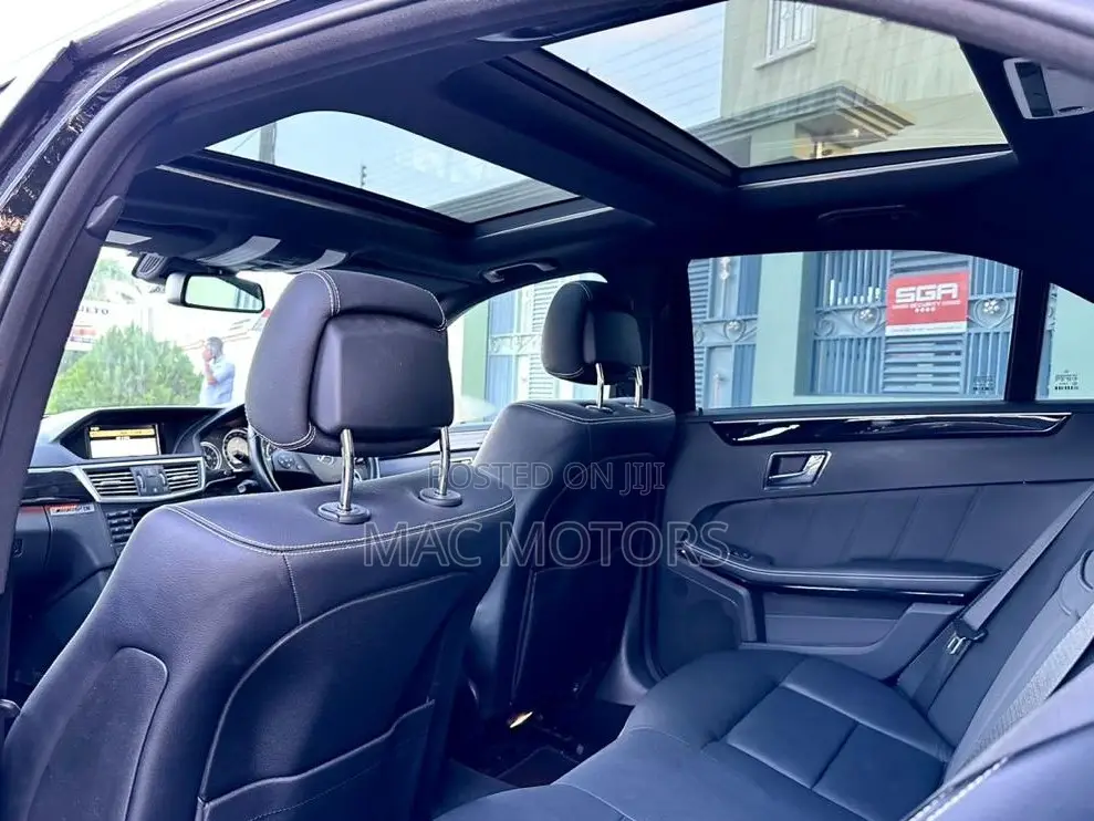 Mercedes-Benz E250 2011 Black
