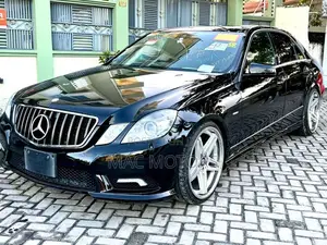 Mercedes-Benz E250 2011 Black