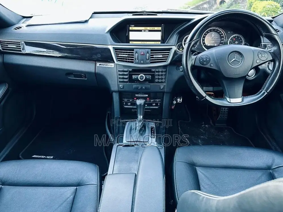 Mercedes-Benz E250 2011 Black