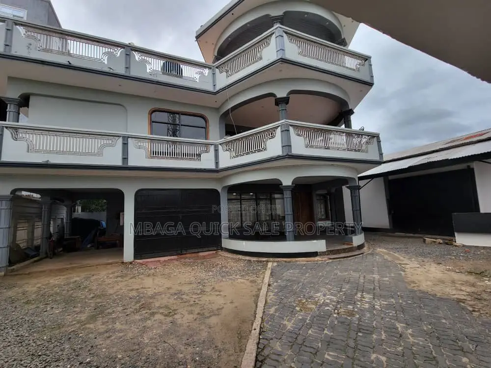 5bdrm House in Mikocheni for rent