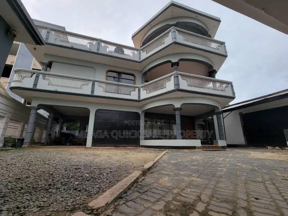 5bdrm House in Mikocheni for rent