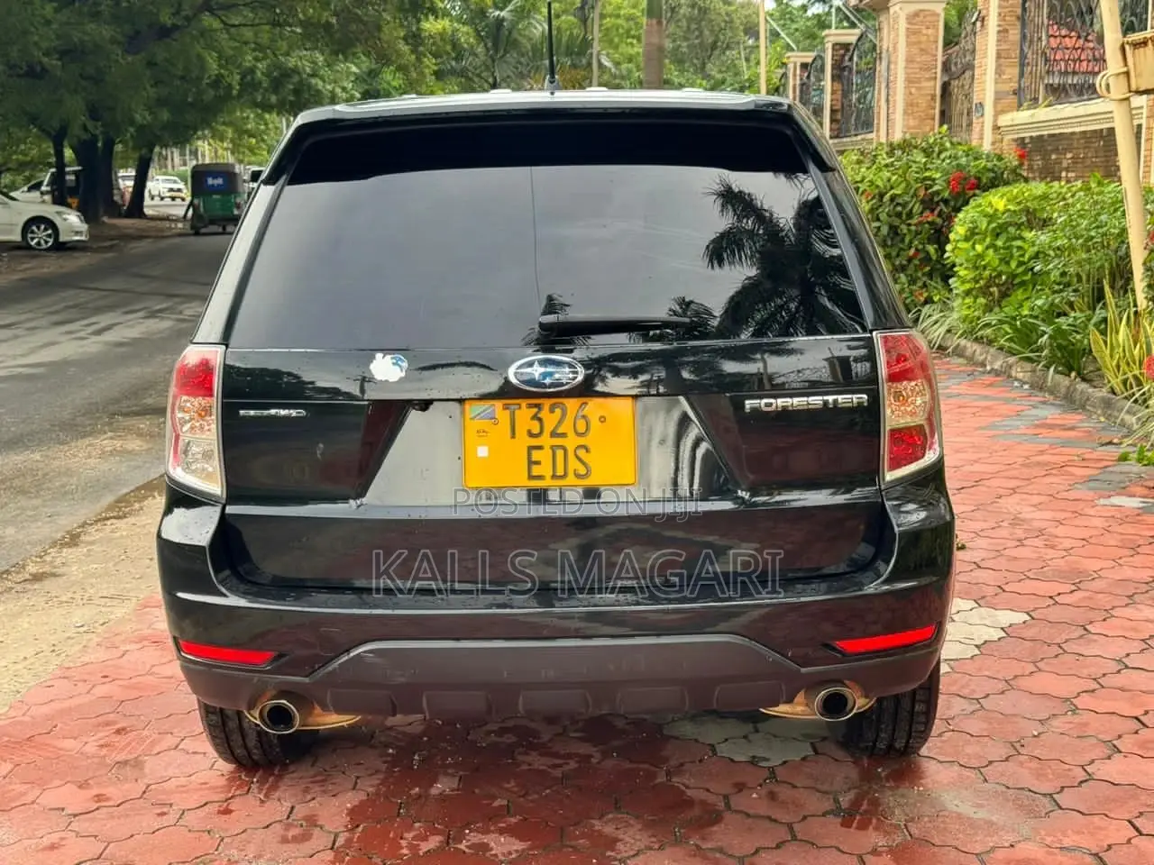 Subaru Forester 2011 Black