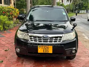Subaru Forester 2011 Black