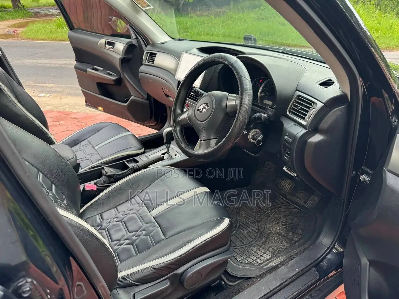 Subaru Forester 2011 Black