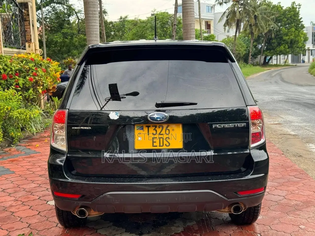Subaru Forester 2011 Black