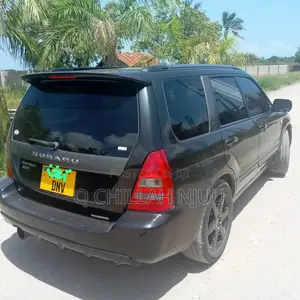 Subaru Forester 2000 Black