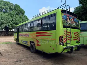 Tata Starbus Ultra Skool 1998