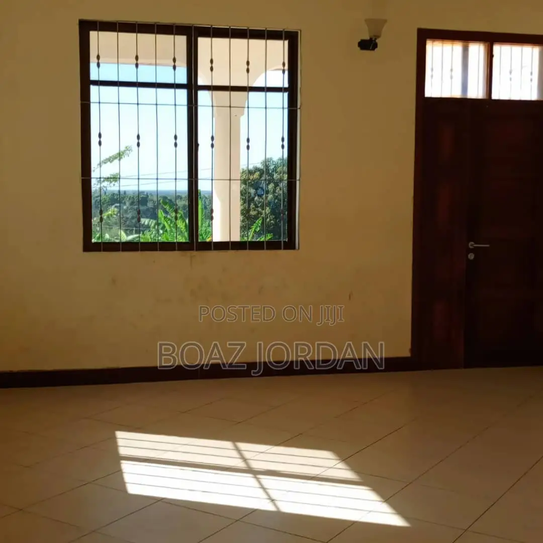 Furnished 3bdrm House in Pwani, Ilala for sale