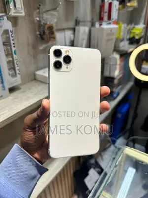 Apple iPhone 11 Pro Max 64 GB Gold